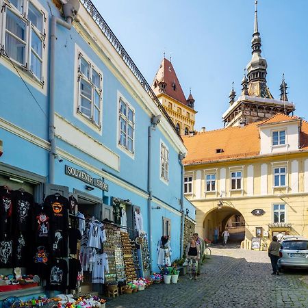 Апартаменты Blue House Citadel Сигишоара Экстерьер фото